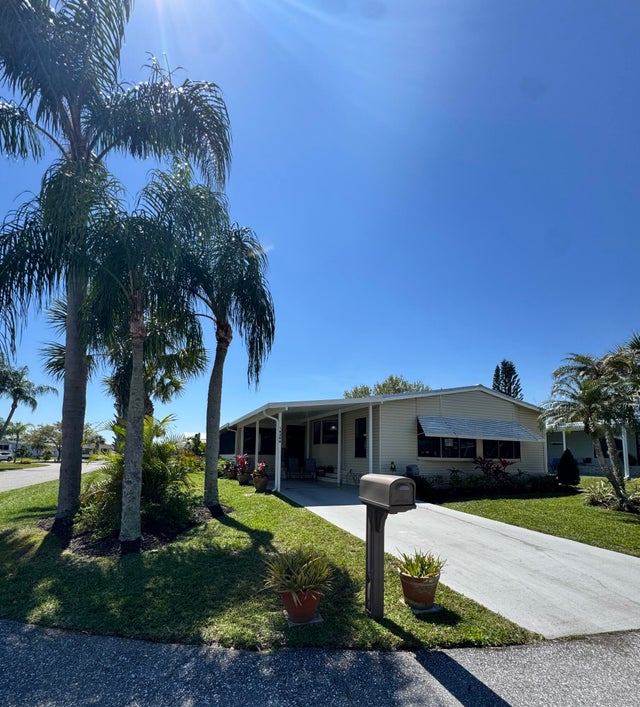 1 of 39 - 14299 Dalia Avenue, Fort Pierce, FL