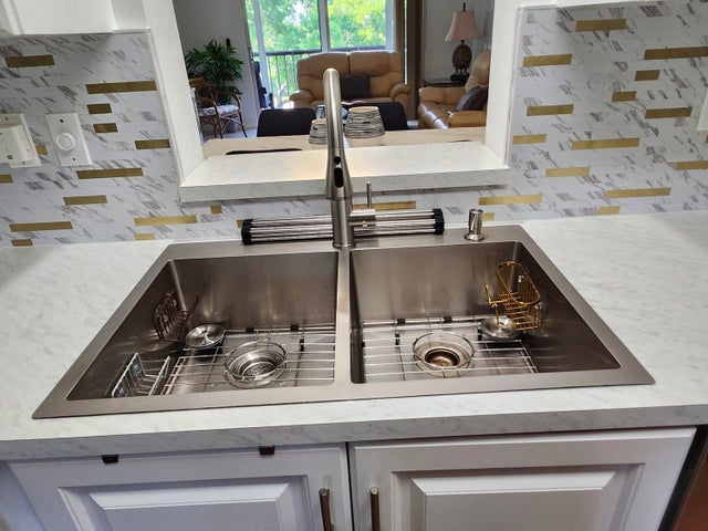 4 of 47 - 7185 Huntington Lane #405, Delray Beach, FL