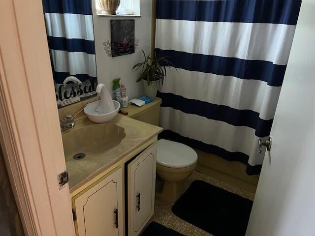 5 of 10 - 3808 Set Dr, Lake Worth, FL