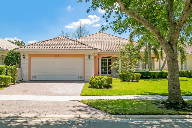 2 of 47 - 10915 Sw Hartwick Drive, Port Saint Lucie, FL