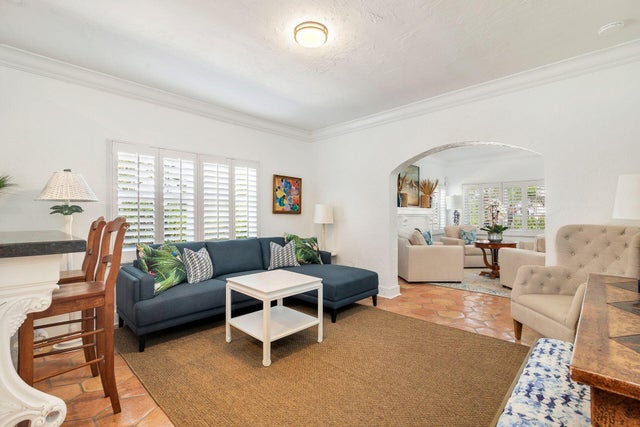 5 of 49 - 222 Greenwood Drive, West Palm Beach, FL