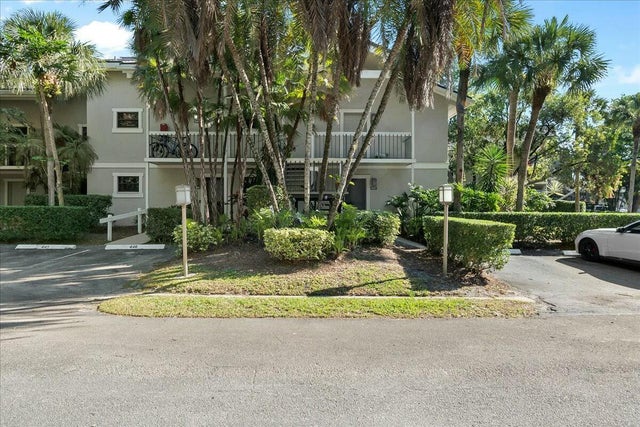 2 of 53 - 11863 Wimbledon Circle #446, Wellington, FL