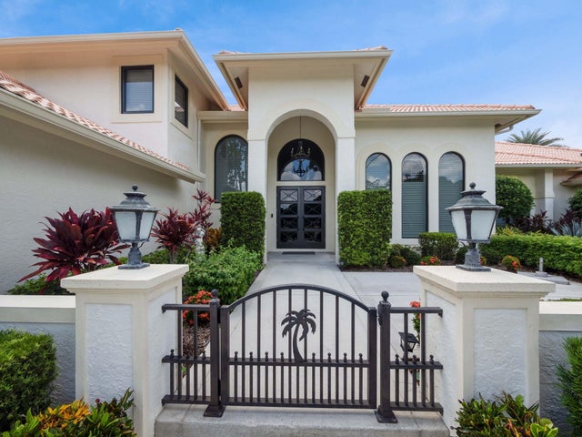 2 of 42 - 7944 Saddlebrook Dr, Port Saint Lucie, FL