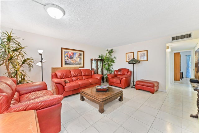 4 of 37 - 502 Normandy K #502, Delray Beach, FL