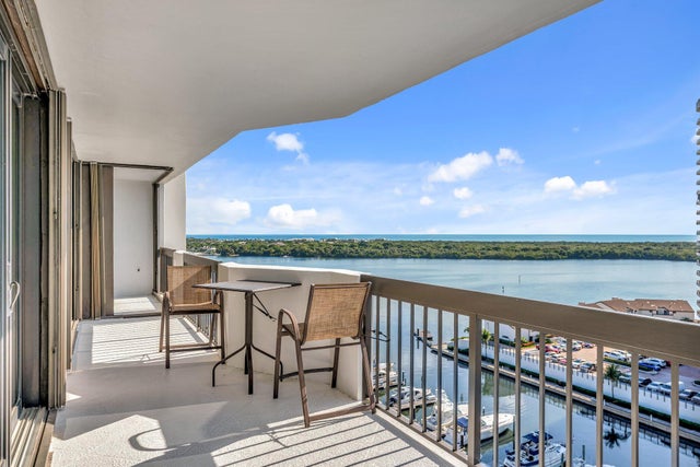 4 of 40 - 108 Lakeshore Drive #1441, North Palm Beach, FL