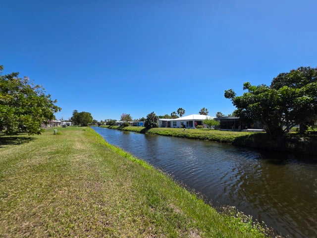 4 of 13 - 51 El Camino Real, Port Saint Lucie, FL