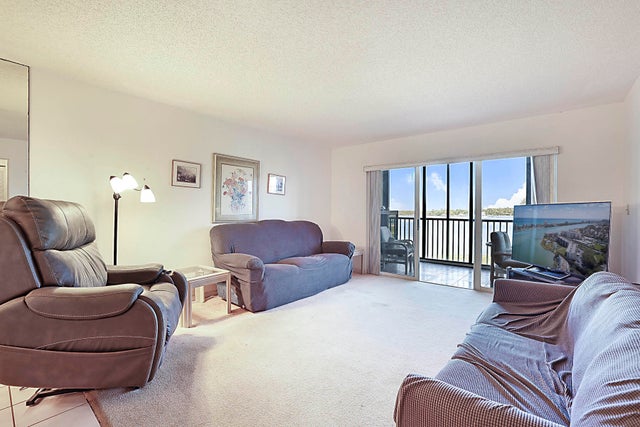 3 of 40 - 300 Intracoastal Place #203, Tequesta, FL