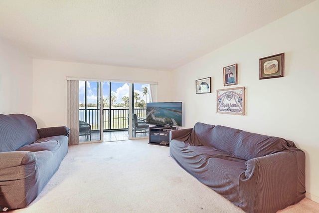 4 of 40 - 300 Intracoastal Place #203, Tequesta, FL