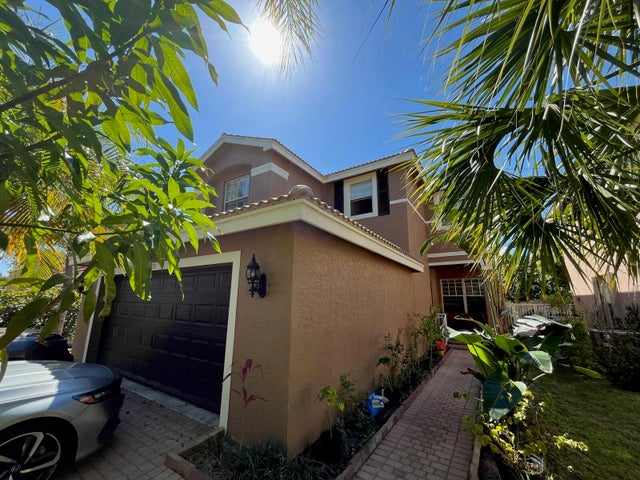 1 of 23 - 11420 Blue Violet Lane, Royal Palm Beach, FL