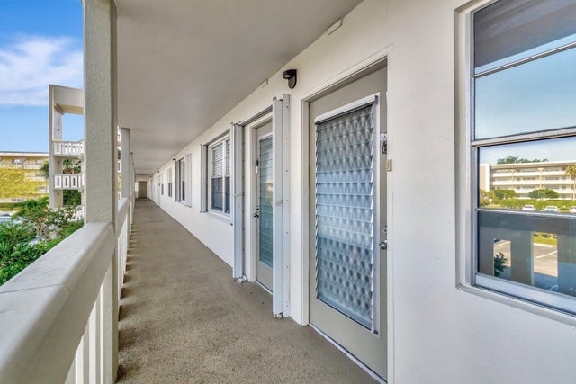 4 of 115 - 2901 Victoria Circle #f2, Coconut Creek, FL