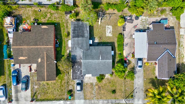 5 of 19 - 3121 Nw 4 Court, Lauderhill, FL