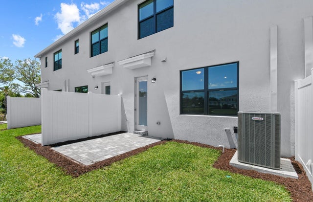 3 of 24 - 7647 Sw Lucy Lane ##56, Stuart, FL