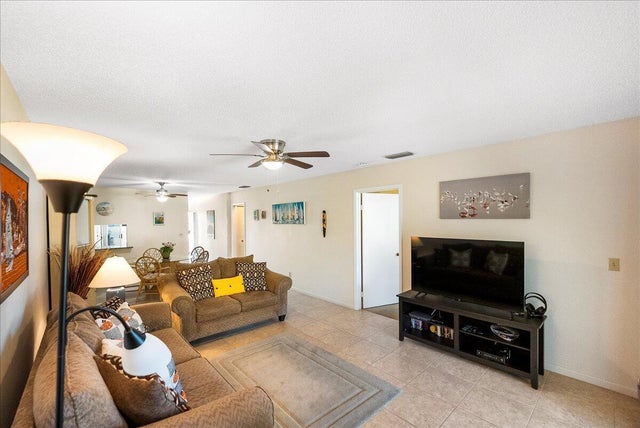 3 of 28 - 522 Ponderosa Drive #33b, Fort Pierce, FL