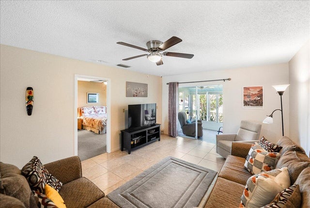 4 of 28 - 522 Ponderosa Drive #33b, Fort Pierce, FL
