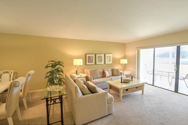 4 of 33 - 15 Southport Lane #e, Boynton Beach, FL