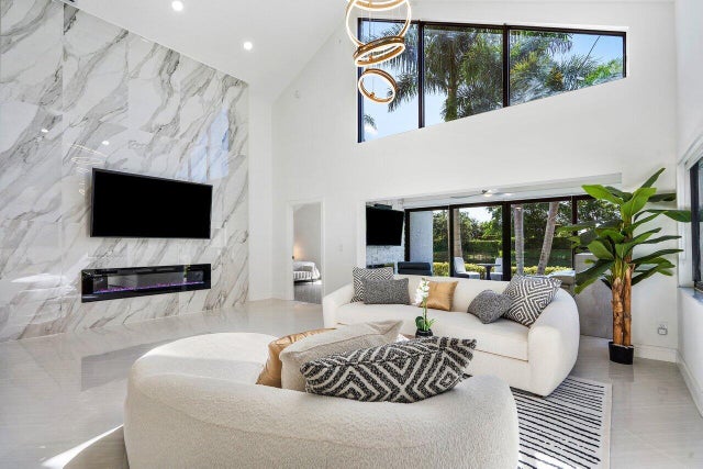 4 of 22 - 17370 Via Capri E, Boca Raton, FL