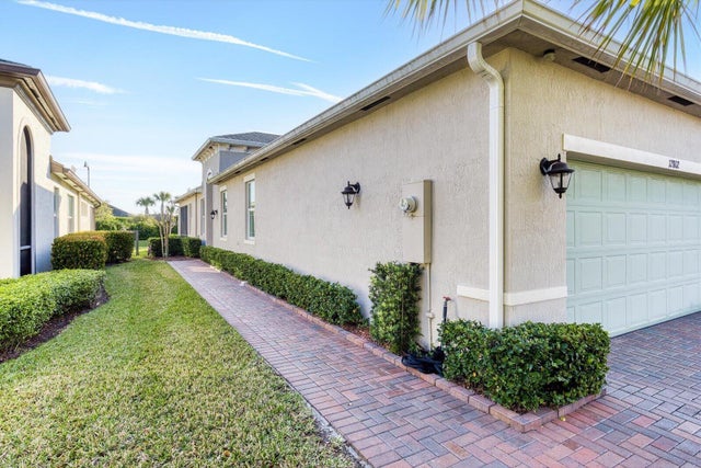 2 of 37 - 12802 Sw Lake Fern Circle, Port Saint Lucie, FL