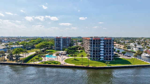 3 of 52 - 859 Jeffery Street #7030, Boca Raton, FL