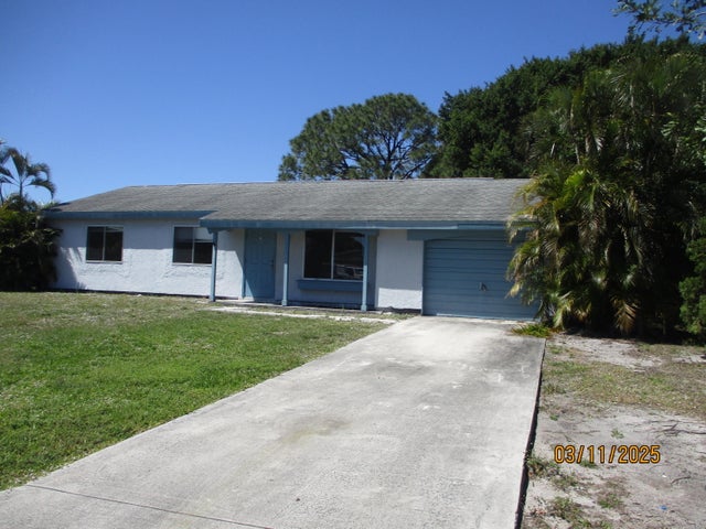 1 of 25 - 3226 Sw Ronlea Place, Port Saint Lucie, FL