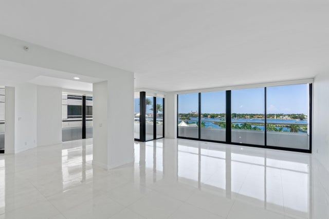 3 of 24 - 529 S Flagler Drive #6e, West Palm Beach, FL