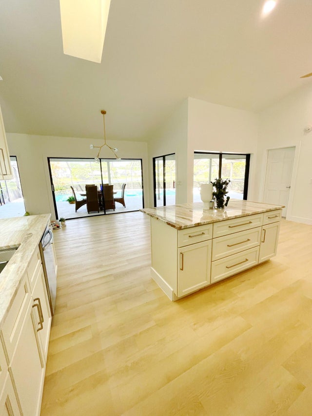 4 of 31 - 3345 Pine Hill Trail, Palm Beach Gardens, FL