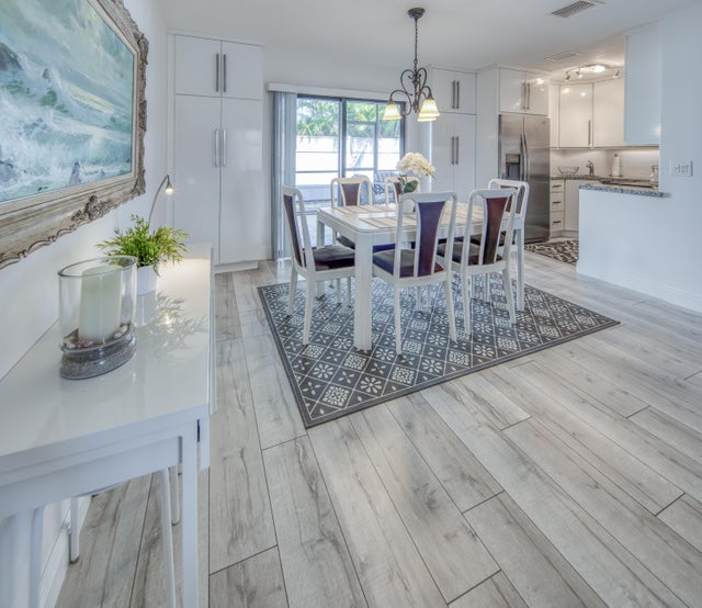 4 of 29 - 815 Andrew Redding Road #401, Lantana, FL