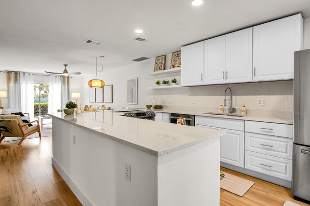 8799 Bella Vista Drive #2780, Boca Raton