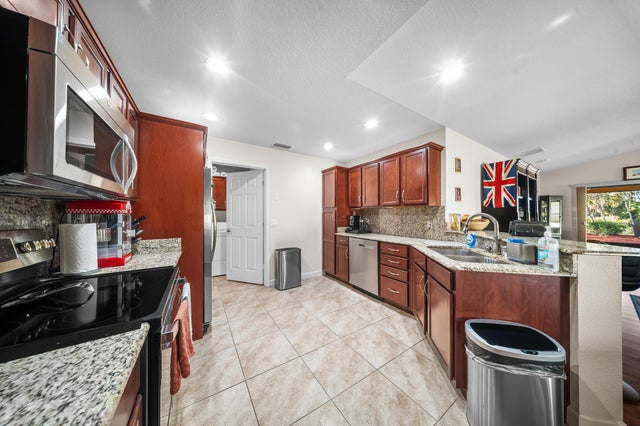 4 of 39 - 154 Mediterranean Boulevard N, Port Saint Lucie, FL