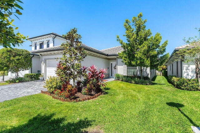 1 of 35 - 3049 Safflower Circle, West Palm Beach, FL