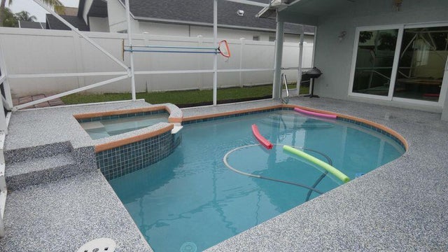 3 of 28 - 6261 Pompano Street, Jupiter, FL