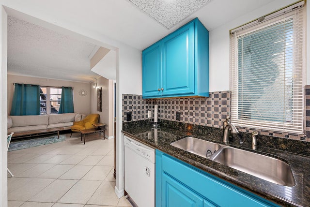 4 of 15 - 1620 Se Green Acres Circle #n104, Port Saint Lucie, FL