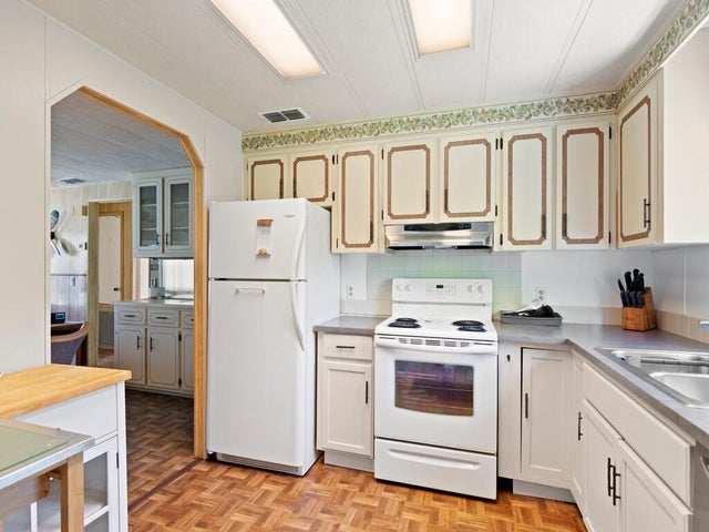 4 of 19 - 521 Ne Sapphire Lane, Jensen Beach, FL