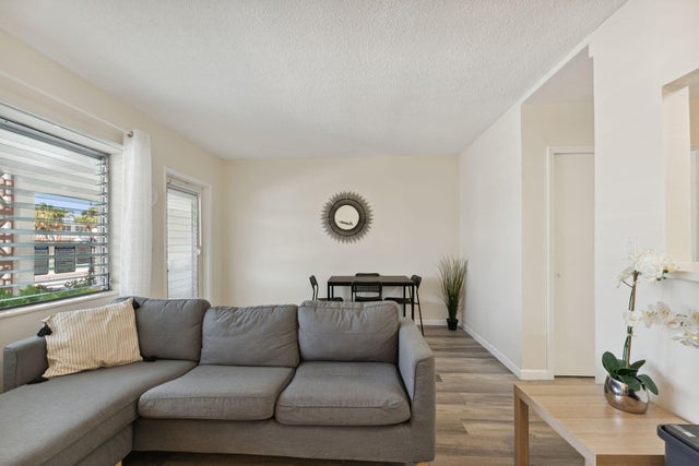 4 of 17 - 1450 Ne 170th Street #114, North Miami Beach, FL