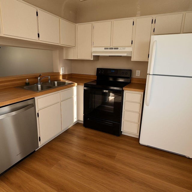 5 of 32 - 3738 N University Drive #h-2, Coral Springs, FL