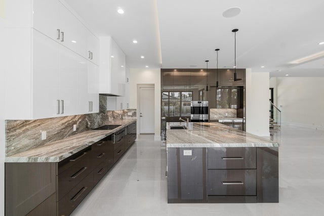 5 of 16 - 368 Churchill Rd, West Palm Beach, FL
