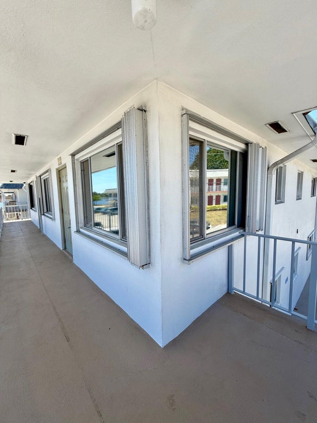 3 of 37 - 3160 Lake Osborne Drive #212, Lake Worth Beach, FL
