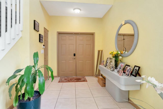 3 of 19 - 4940 Pelican Manor, Coconut Creek, FL