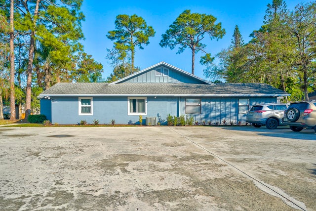 1 of 27 - 1073 Goldenrod Rd, Wellington, FL