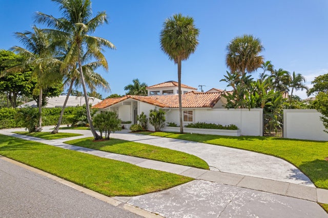 2 of 31 - 30 Curlew Road, Manalapan, FL