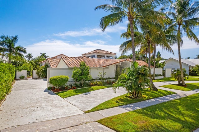 3 of 31 - 30 Curlew Road, Manalapan, FL