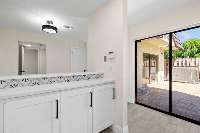 4 of 19 - 4587 Cherry Road, West Palm Beach, FL