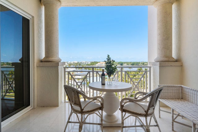 4 of 39 - 201 S Narcissus Avenue #605, West Palm Beach, FL