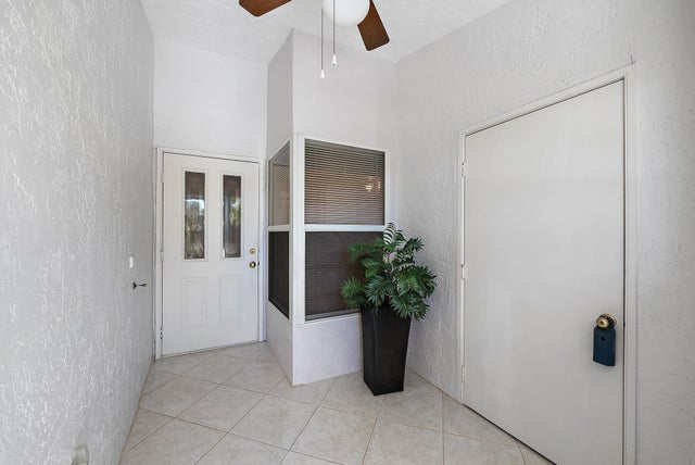 4 of 25 - 10982 Se Sea Pines Circle, Hobe Sound, FL