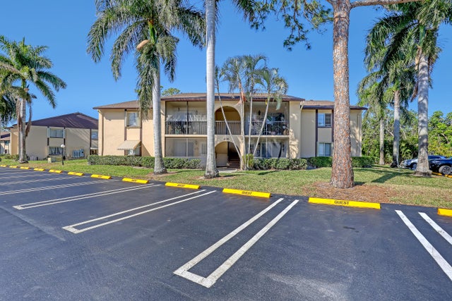 1 of 31 - 436 Pine Glen Lane #c-2, Greenacres, FL