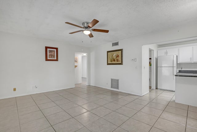 5 of 31 - 436 Pine Glen Lane #c-2, Greenacres, FL
