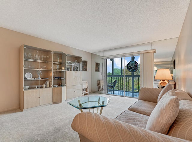 4 of 24 - 7301 Amberly Lane #407, Delray Beach, FL