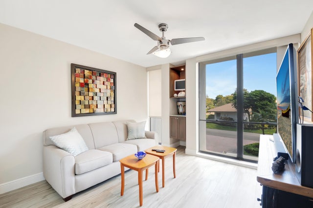 4 of 52 - 1523 Bridgewood Drive, Boca Raton, FL