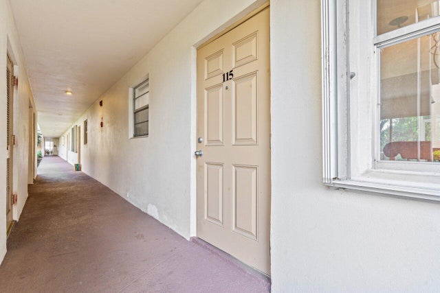 3 of 28 - 1810 New Palm Way #115, Boynton Beach, FL