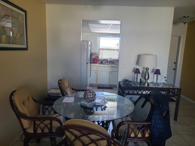 5 of 12 - 2867 Ashley Drive W #d, West Palm Beach, FL