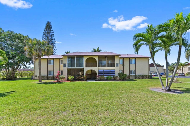 1 of 21 - 310 Pine Ridge Circle #b-1, Greenacres, FL